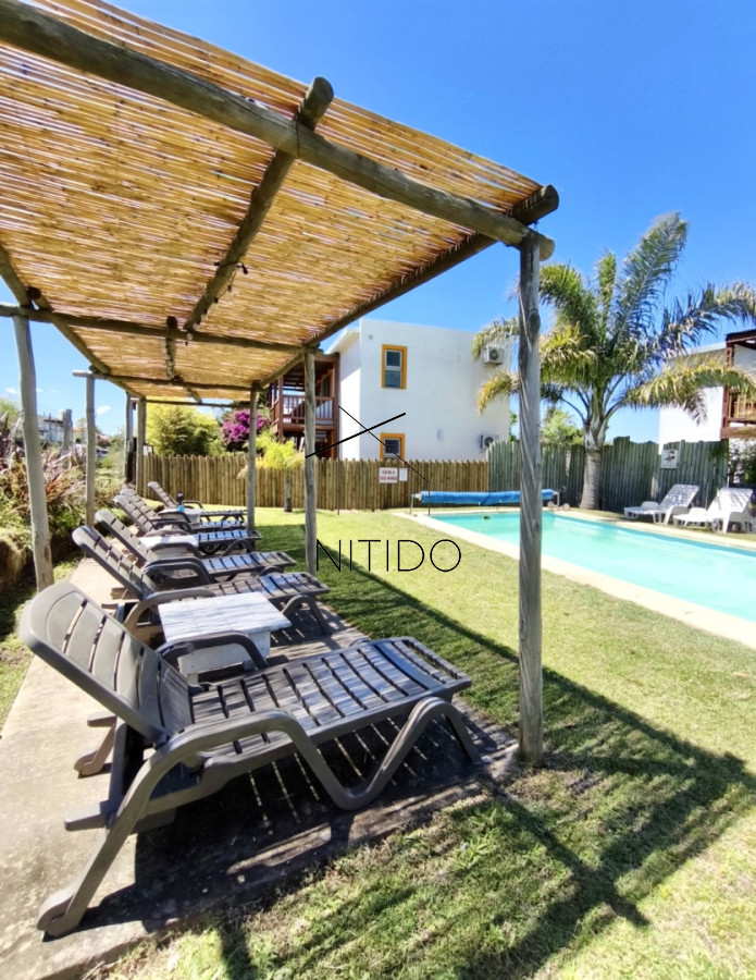 Apartamento ID.442 - Atención inversores, se vende complejo de 8 apartamentos en Punta Negra. Funcionando todo el año, ocupación casi del 100% en verano. 
