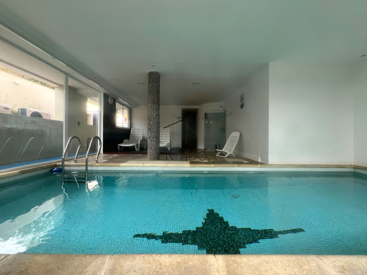 Apartamento ID.372 - Exclusivo apartamento de 2 dormitorios con parrillero propio. Punta del Este. 