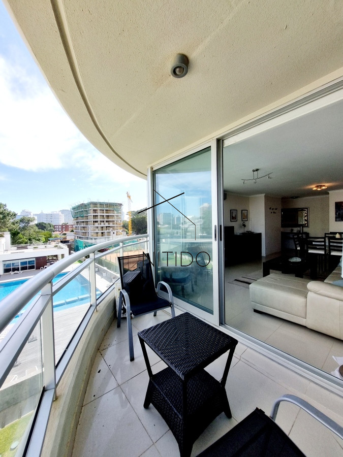 Apartamento ID.78 - Apto sobre Roosevelt de 3 dormitorios 