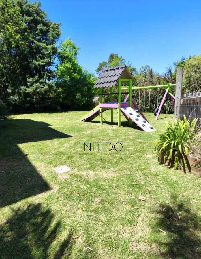 Apartamento ID.442 - Atención inversores, se vende complejo de 8 apartamentos en Punta Negra. Funcionando todo el año, ocupación casi del 100% en verano. 