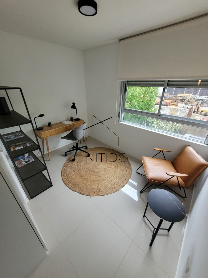 Apartamento ID.85 - Amplio apartamento de 3 dormitorios y 2 baños, ideal para vivir todo el año o para renta.