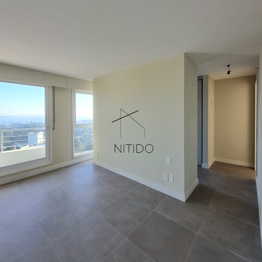 Apartamento ID.270 - Amplio apartamento a estrenar, 150m2, edificio con buenos servicios, para disfrutar todo el año. 