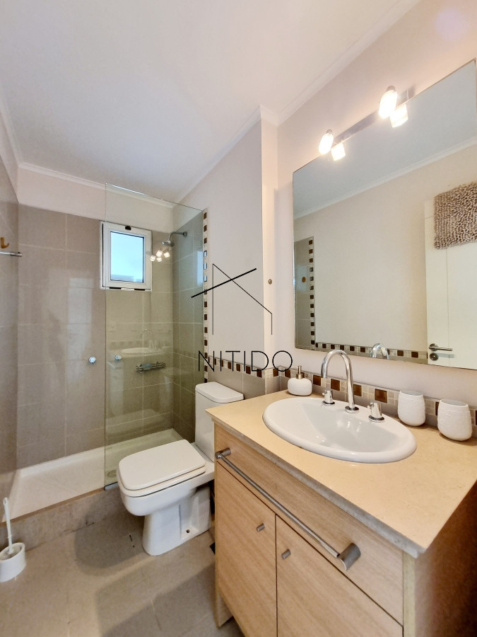 Apartamento ID.78 - Apto sobre Roosevelt de 3 dormitorios 