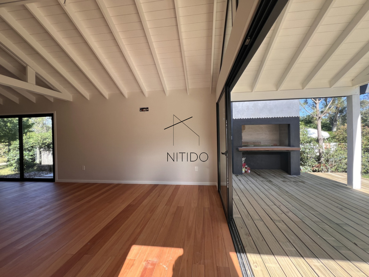 Casa ID.75 - Casa a estrenar, proyecto en obra, entrega en octubre 2025. La Barra. Maldonado