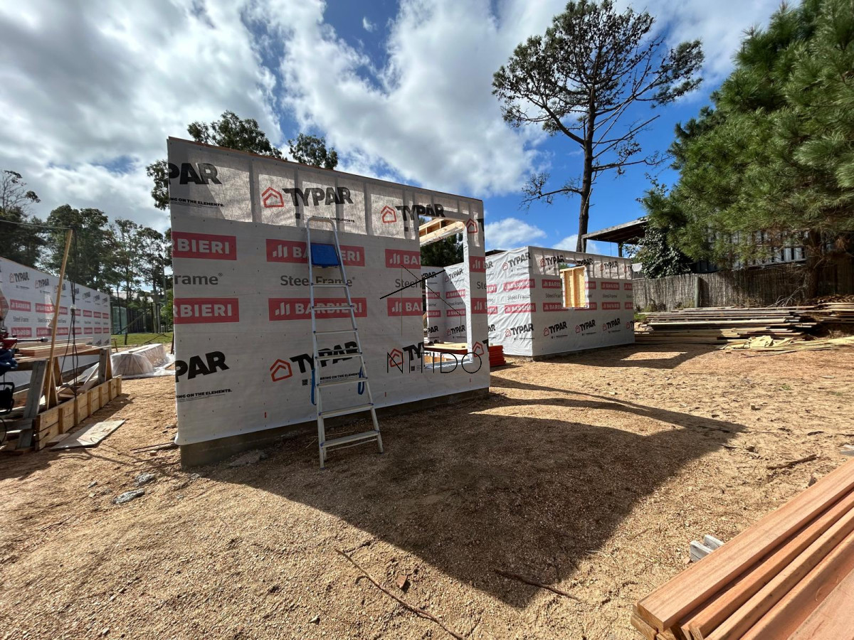 Casa ID.75 - Casa a estrenar, proyecto en obra, entrega en octubre 2025. La Barra. Maldonado