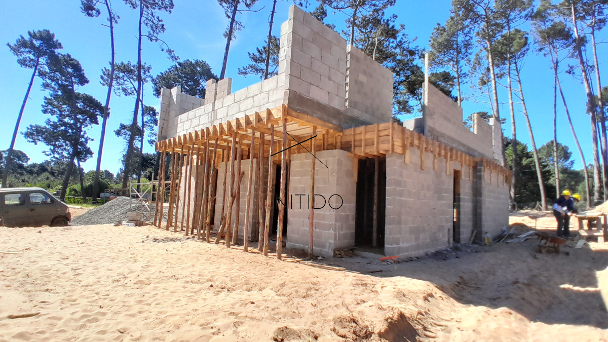 Casa ID.73 - Proyecto en pozo, precio lanzamiento, casas a estrenar en Punta del Este. Pinares.