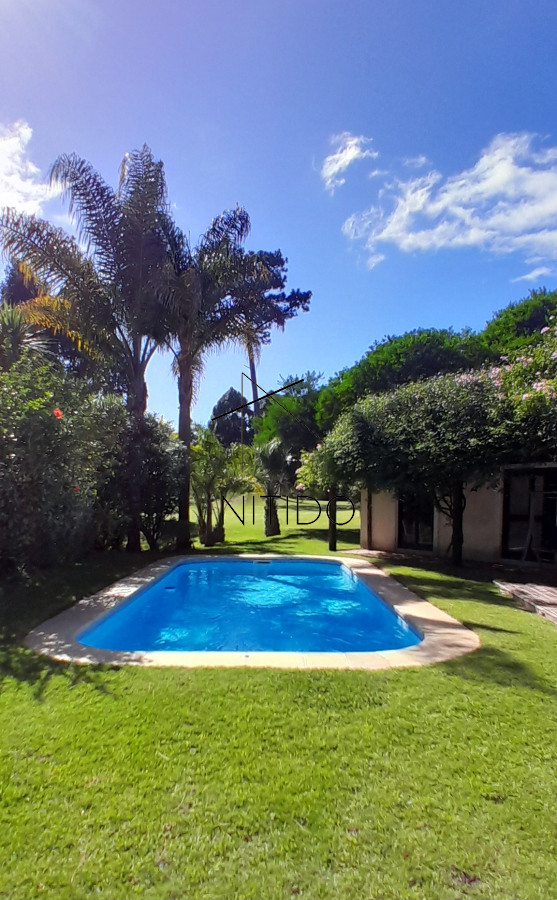 Casa ID.87 - Hermosa casa a la venta, apta para PH, ideal para inversor, para dividir y hacer varias casas.