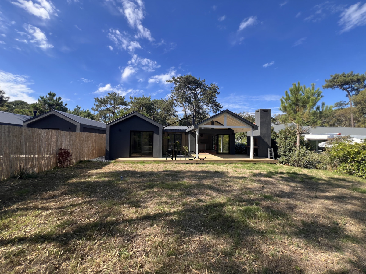 Casa ID.75 - Casa a estrenar, proyecto en obra, entrega en octubre 2025. La Barra. Maldonado