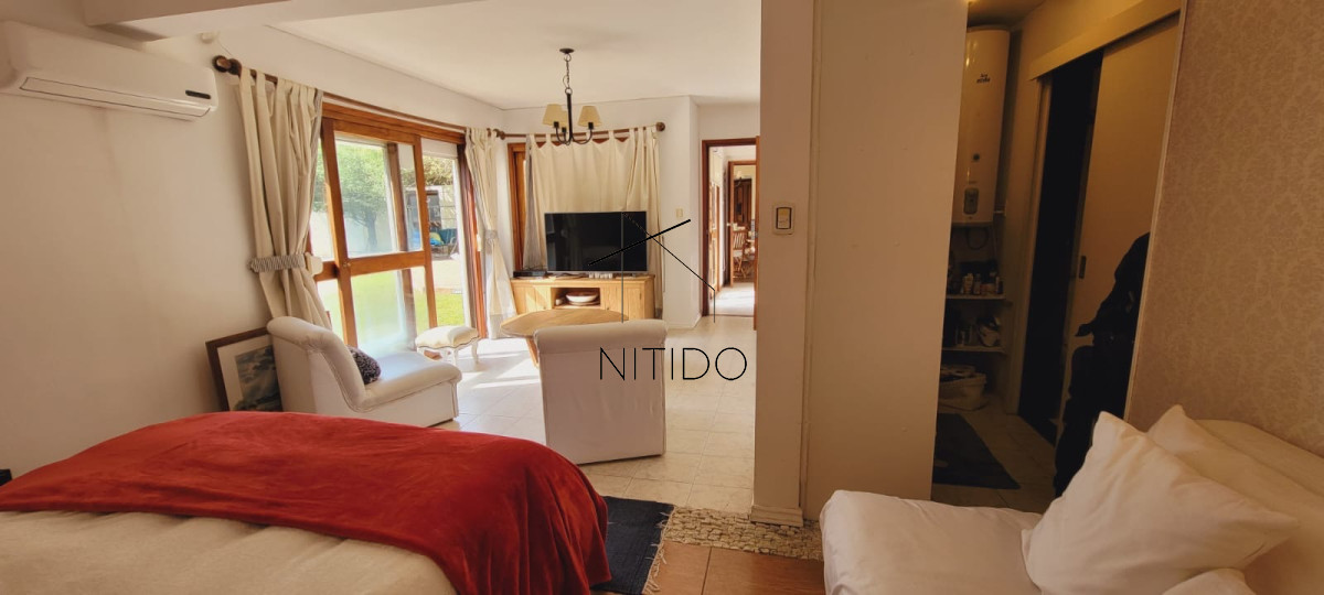 Casa ID.87 - Hermosa casa a la venta, apta para PH, ideal para inversor, para dividir y hacer varias casas.