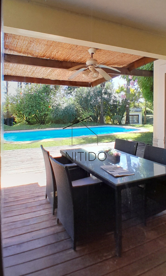 Casa ID.87 - Hermosa casa a la venta, apta para PH, ideal para inversor, para dividir y hacer varias casas.