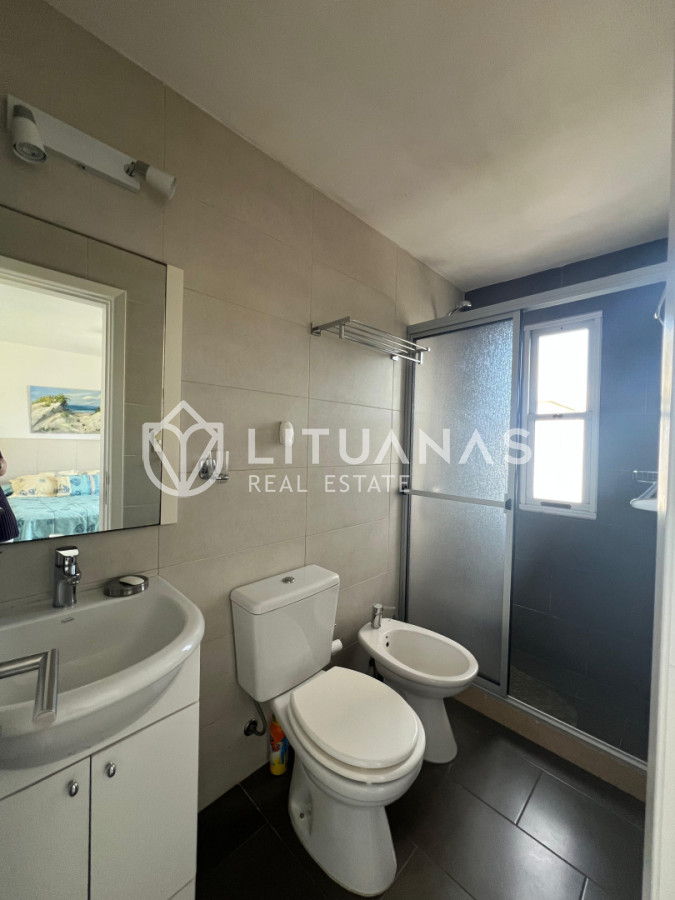 Apartamento ID.115 - Exclusivo apartamento de 2 dormitorios con parrillero propio. Punta del Este. 