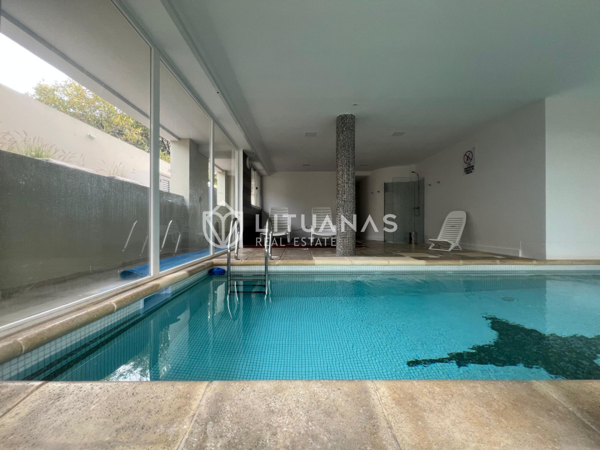 Apartamento ID.115 - Exclusivo apartamento de 2 dormitorios con parrillero propio. Punta del Este. 