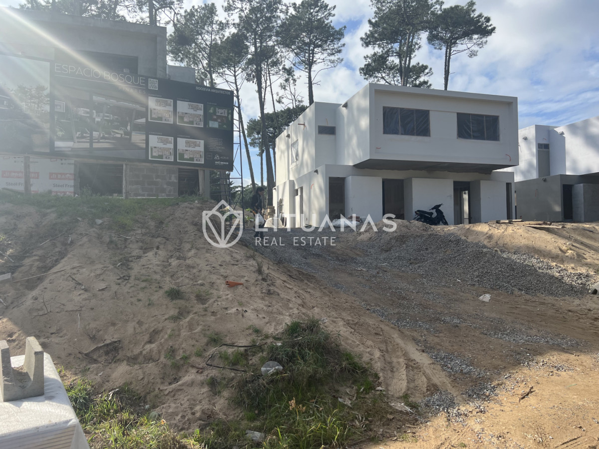 Casa ID.133 - Casa a estrenar en Pinares. Precio lanzamiento. Punta del Este 