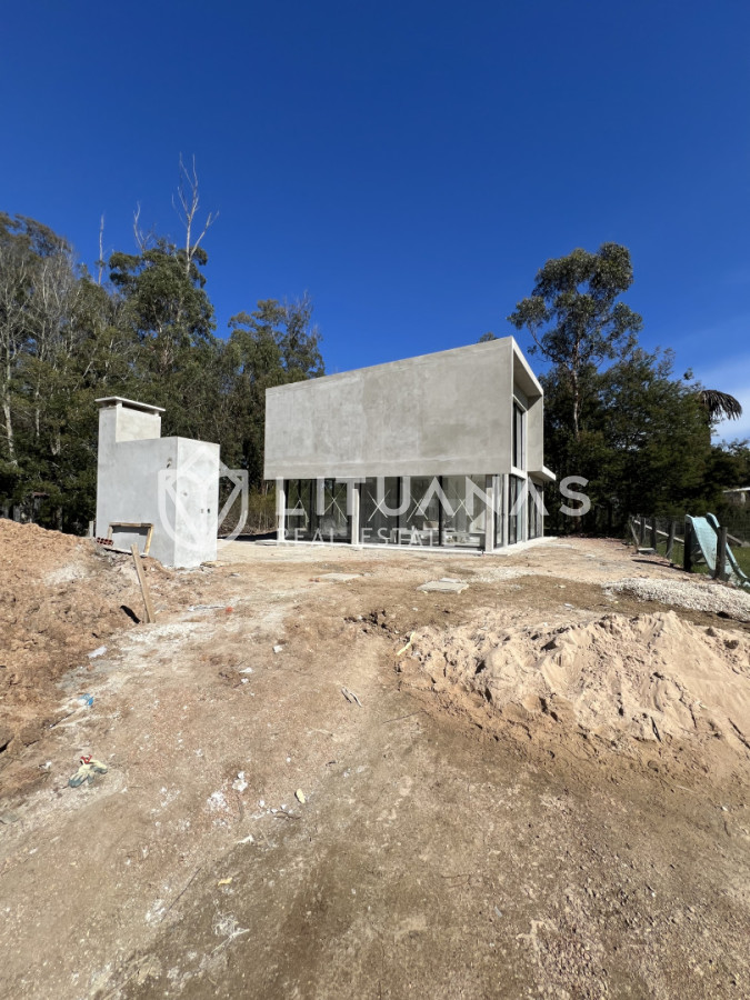 Casa ID.141 - Moderna Casa en doble altura, a estrenar, 3 dormitorios. en Ocean Park 