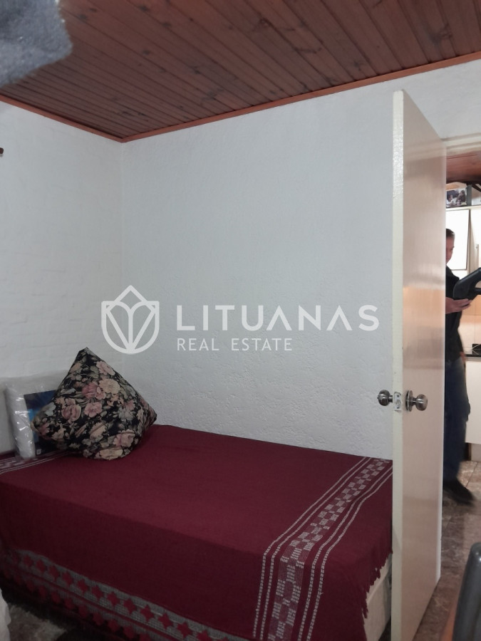 Casa ID.112 - Casa remodelada en venta, 2 dormitorios y 2 baños, con barbacoa. 