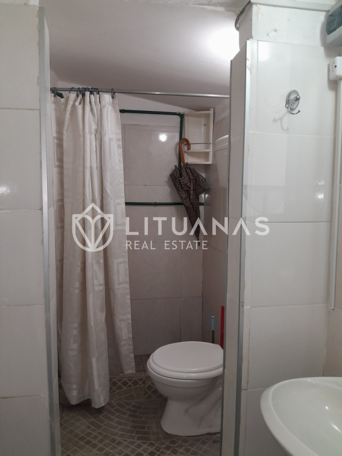 Casa ID.112 - Casa remodelada en venta, 2 dormitorios y 2 baños, con barbacoa. 