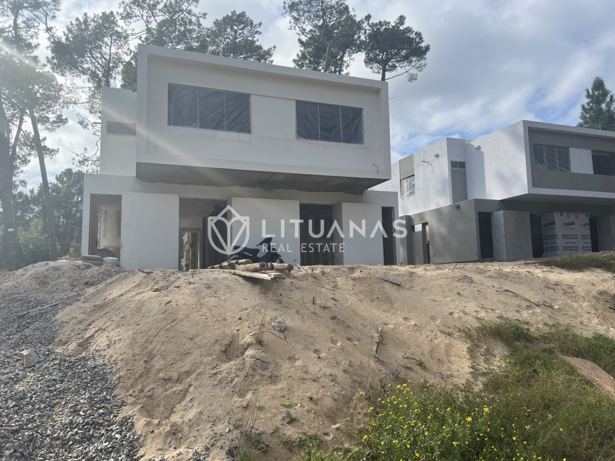 Casa ID.133 - Casa a estrenar en Pinares. Precio lanzamiento. Punta del Este 