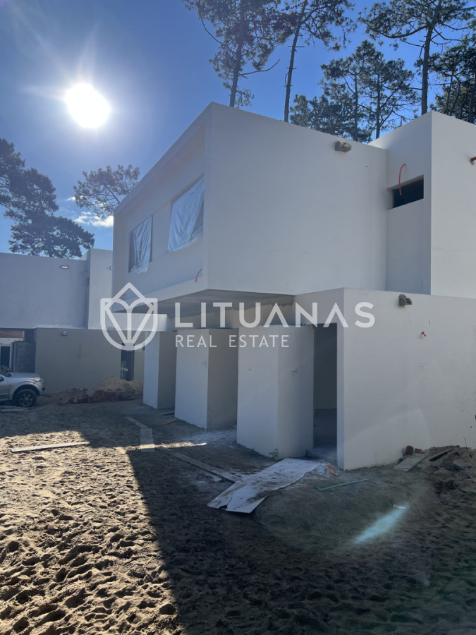 Casa ID.134 - Casa a estrenar en Pinares. Punta del Este 