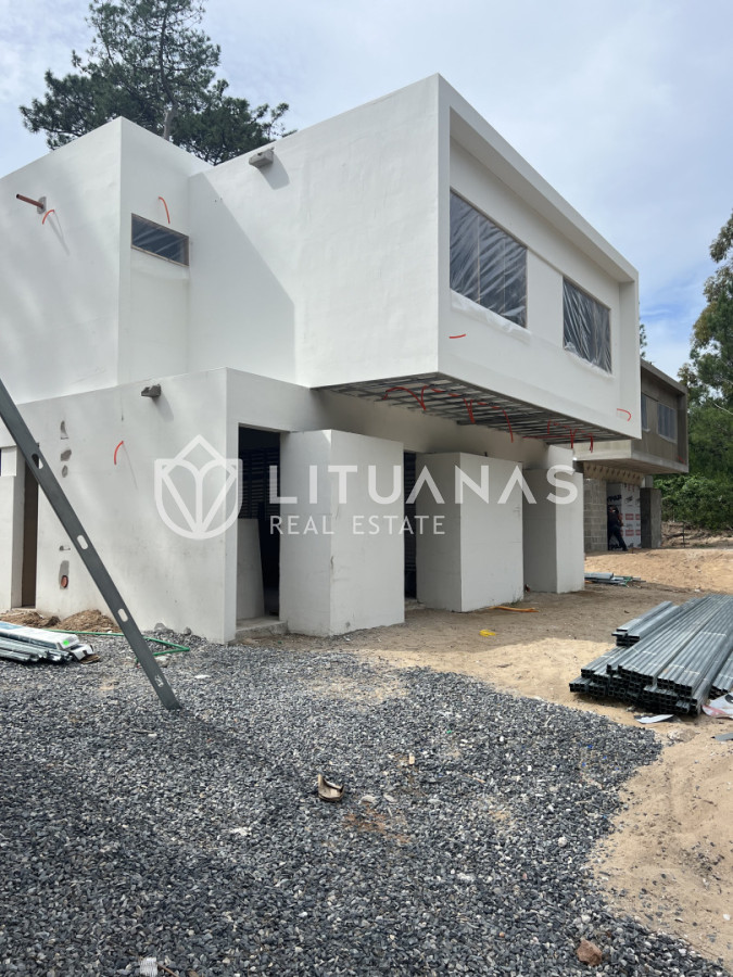 Casa ID.133 - Casa a estrenar en Pinares. Precio lanzamiento. Punta del Este 