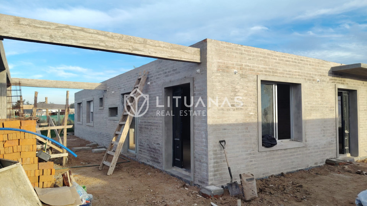 Casa ID.117 - Precio en pozo. Casa construcción tradicional en Maldonado.