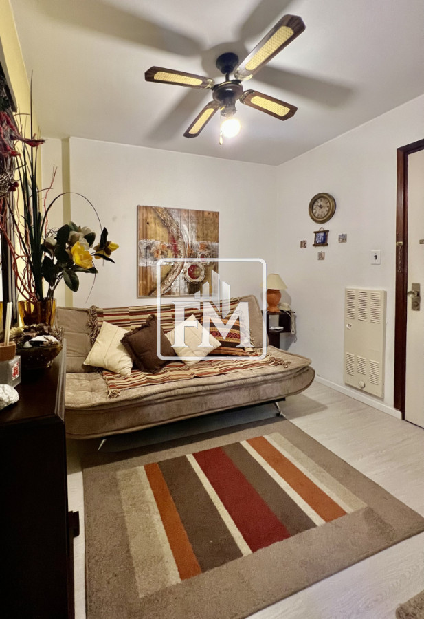 Apartamento ID.37 - Apartamento en venta, oportunidad en Península, Punta del Este. 