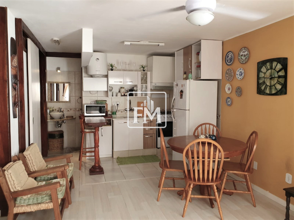 Apartamento ID.37 - Apartamento en venta, oportunidad en Península, Punta del Este. 