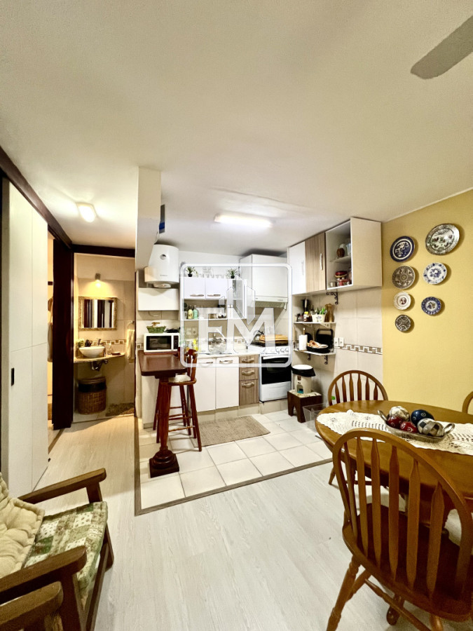 Apartamento ID.37 - Apartamento en venta, oportunidad en Península, Punta del Este. 