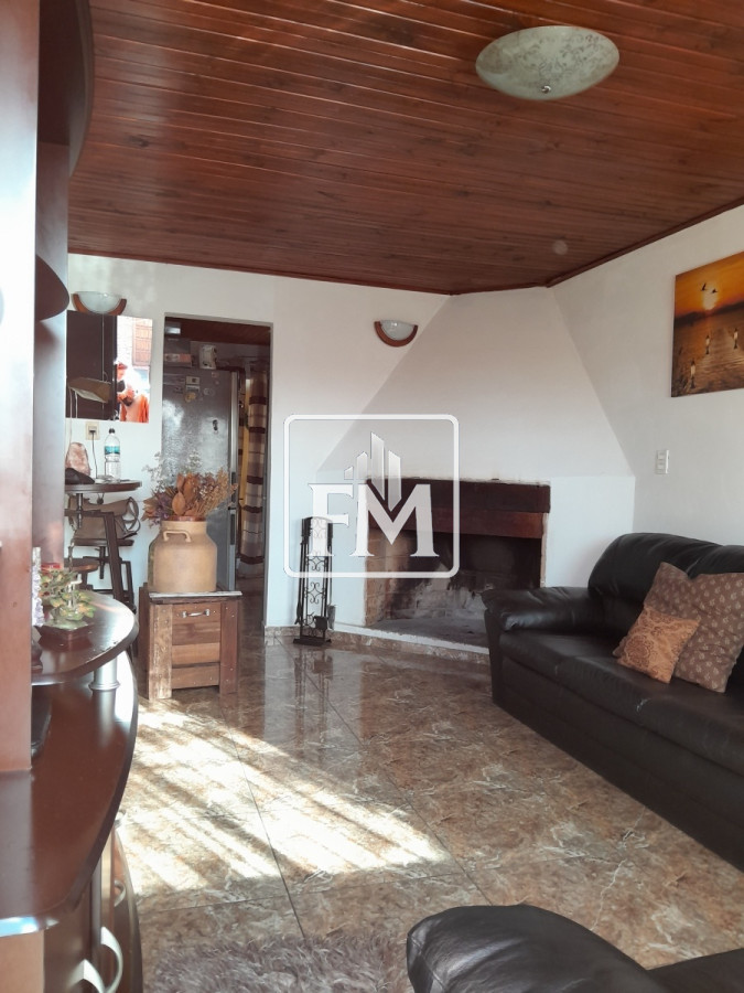 Casa ID.52 - Casa remodelada en venta, 2 dormitorios y 2 baños, con barbacoa. 