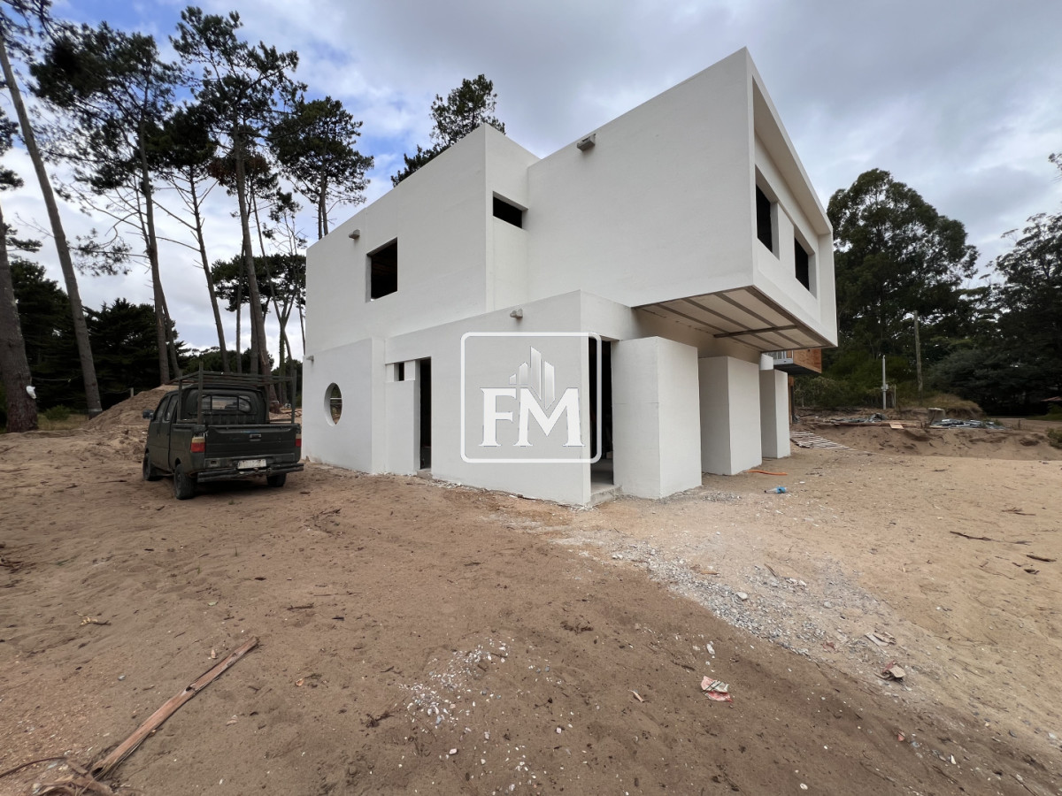 Casa ID.44 - Casa a estrenar en Pinares, proyecto en obra, precio lanzamiento. Punta del Este