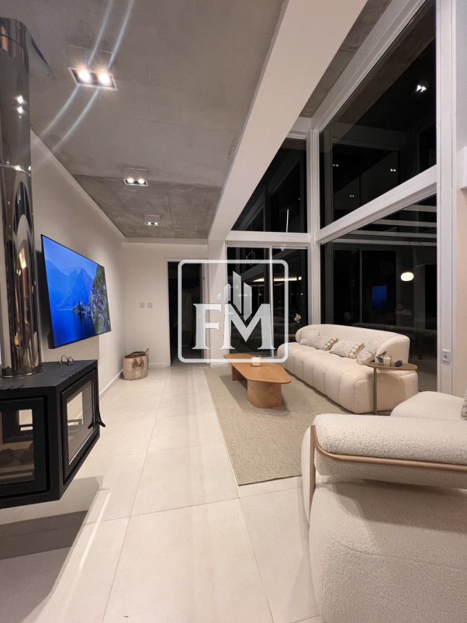 Casa ID.47 - Casa a estrenar. Barrio Privado Solanas Country. Punta Ballena.