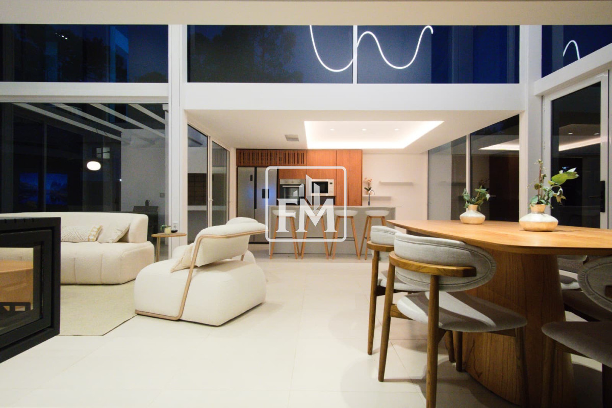 Casa ID.47 - Casa a estrenar. Barrio Privado Solanas Country. Punta Ballena.