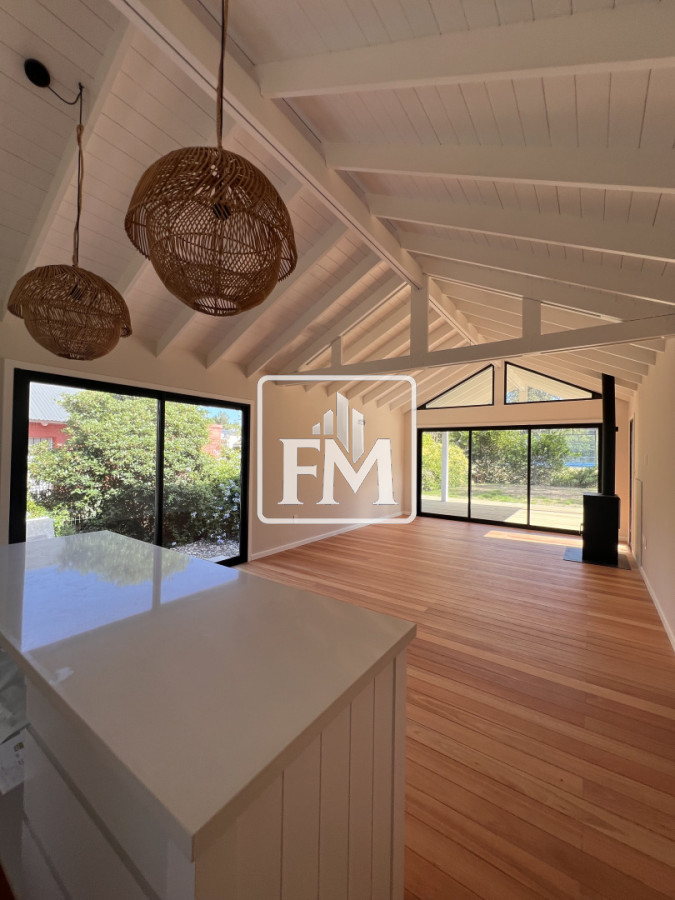 Casa ID.49 - Casa a estrenar, La Barra. Maldonado