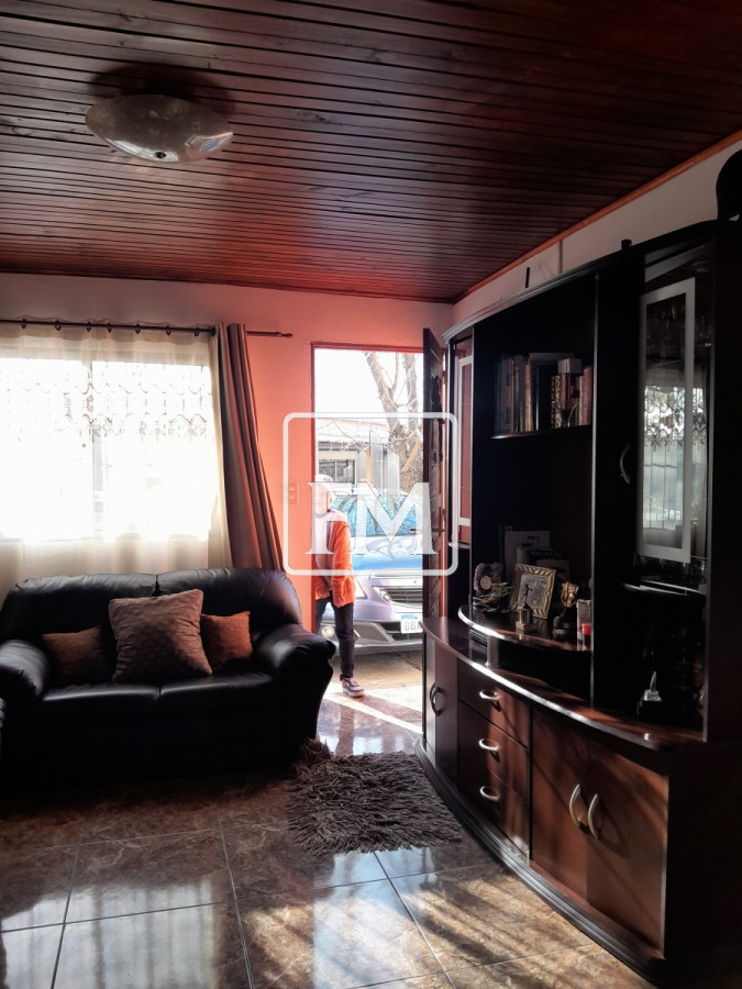 Casa ID.52 - Casa remodelada en venta, 2 dormitorios y 2 baños, con barbacoa. 