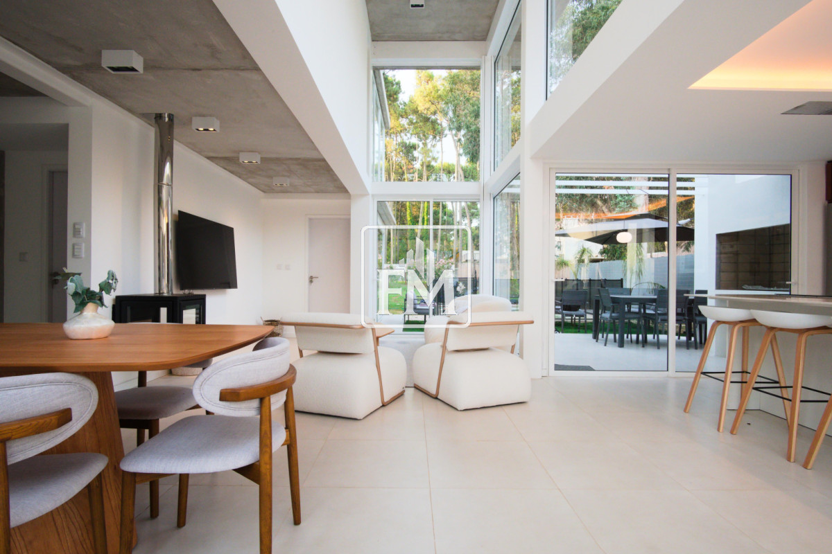 Casa ID.47 - Casa a estrenar. Barrio Privado Solanas Country. Punta Ballena.