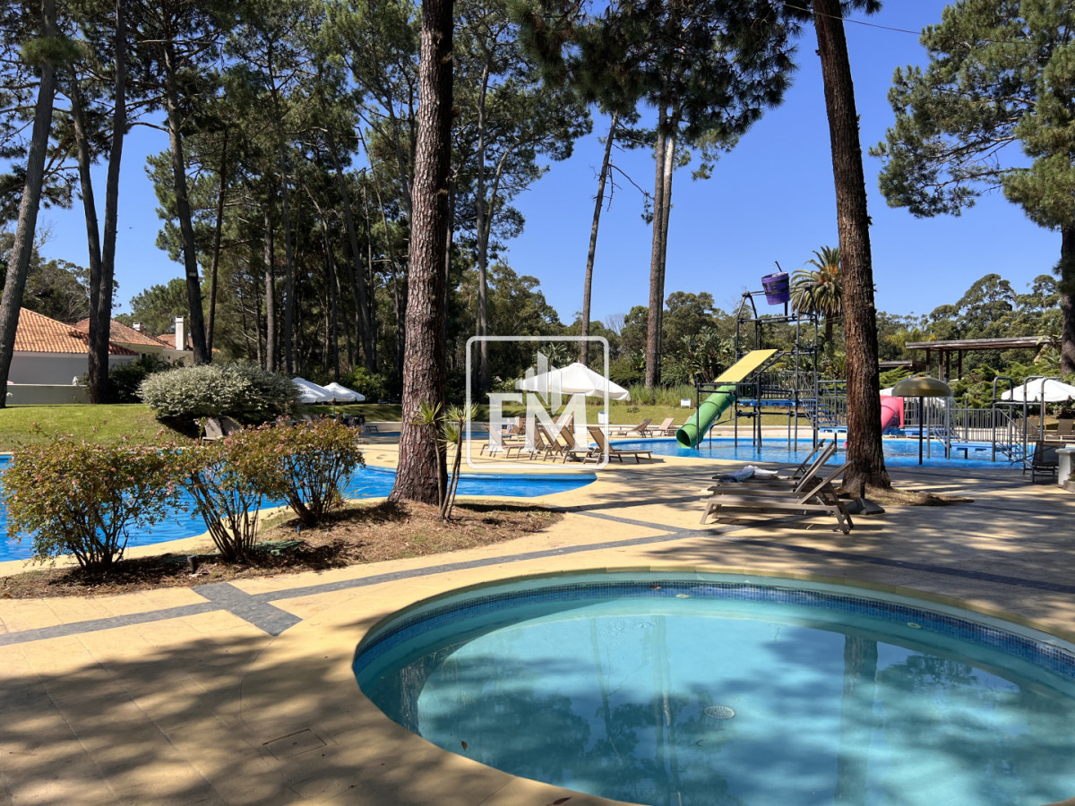 Casa ID.47 - Casa a estrenar. Barrio Privado Solanas Country. Punta Ballena.