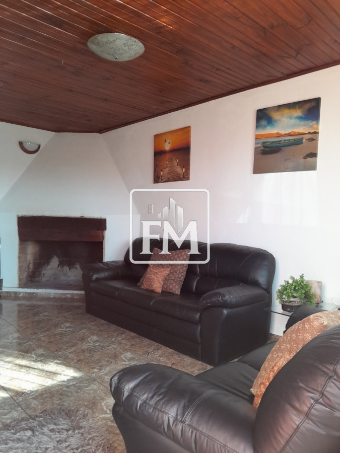 Casa ID.52 - Casa remodelada en venta, 2 dormitorios y 2 baños, con barbacoa. 