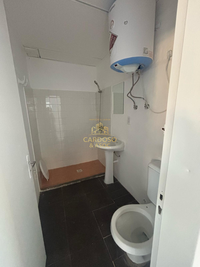 Casa ID.143 - Casa de 1 dormitorio y medio, con patio. A pocas cuadras del centro de Maldonado. 