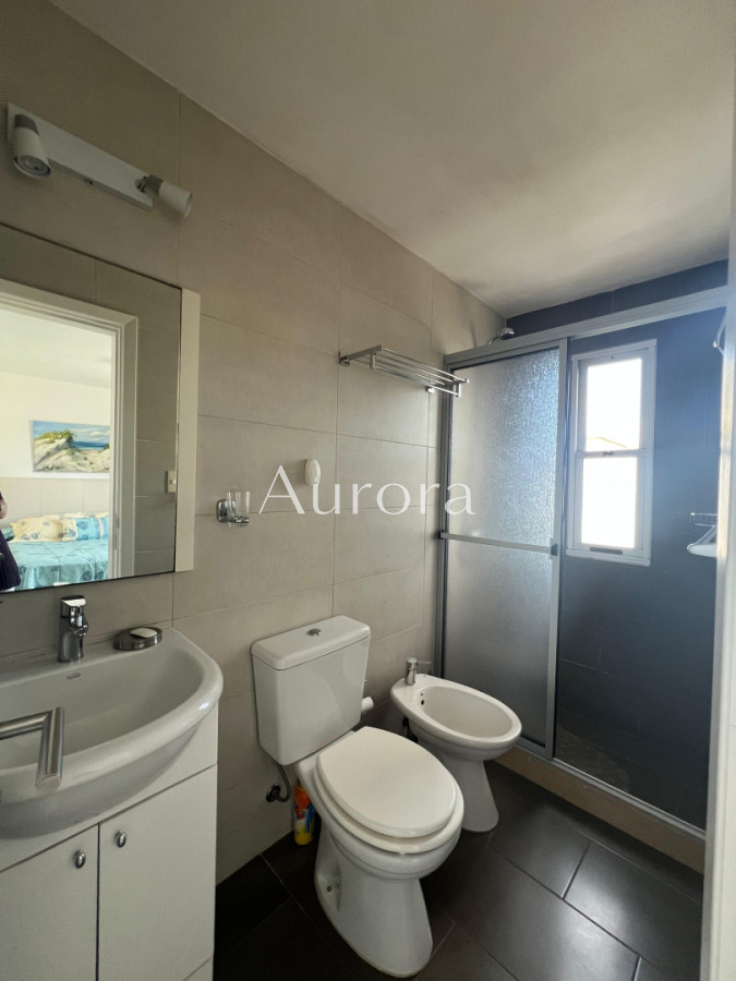 Apartamento ID.72 - Exclusivo apartamento de 2 dormitorios con parrillero propio. Punta del Este. 