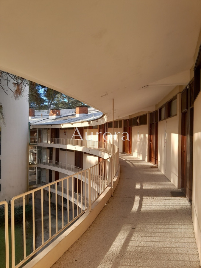 Apartamento ID.74 - Apartamento en venta de 1 dormitorio y medio. Playa mansa. Punta del Este.