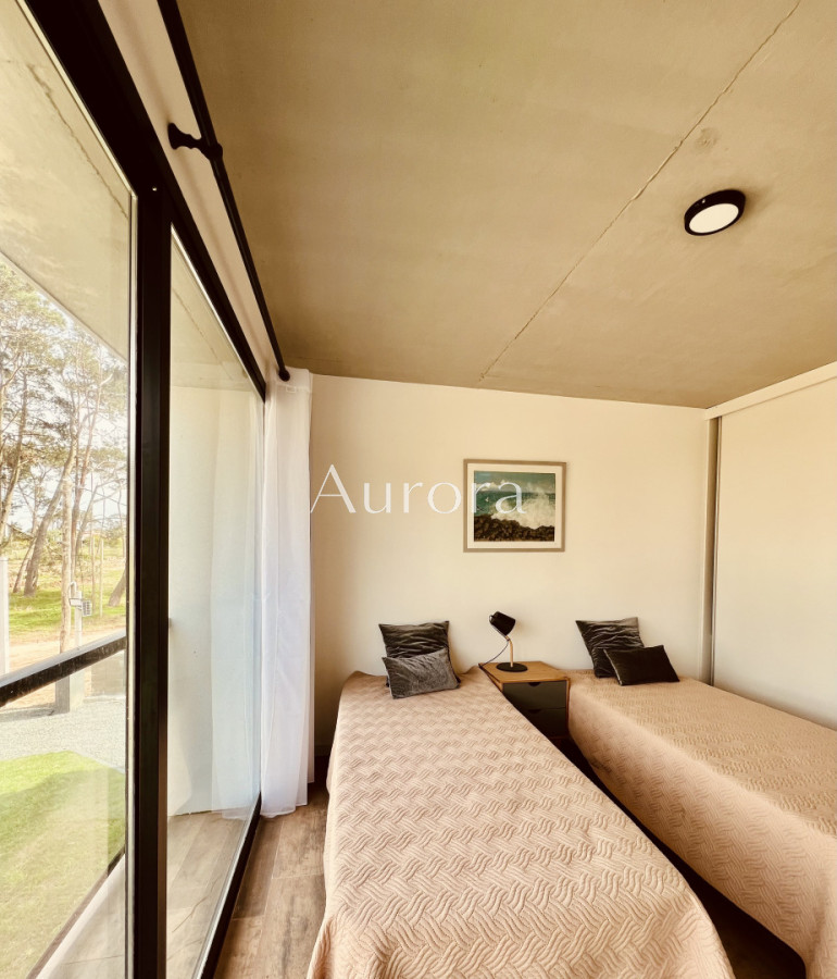 Casa ID.486 - Moderna casa, casi a estrenar, en alquiler de verano, en Punta del Este. 