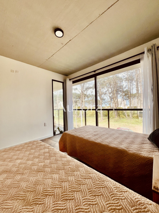 Casa ID.486 - Moderna casa, casi a estrenar, en alquiler de verano, en Punta del Este. 