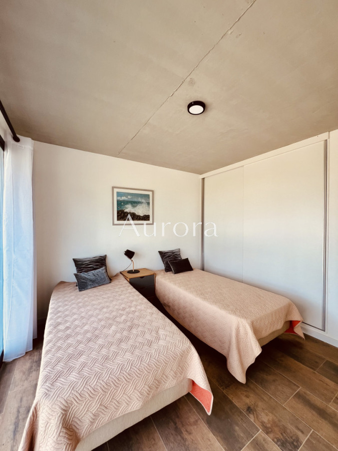 Casa ID.486 - Moderna casa, casi a estrenar, en alquiler de verano, en Punta del Este. 