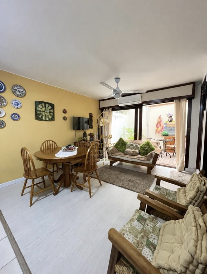 Apartamento ID.776 - Apartamento en venta, oportunidad en Península, Punta del Este. 