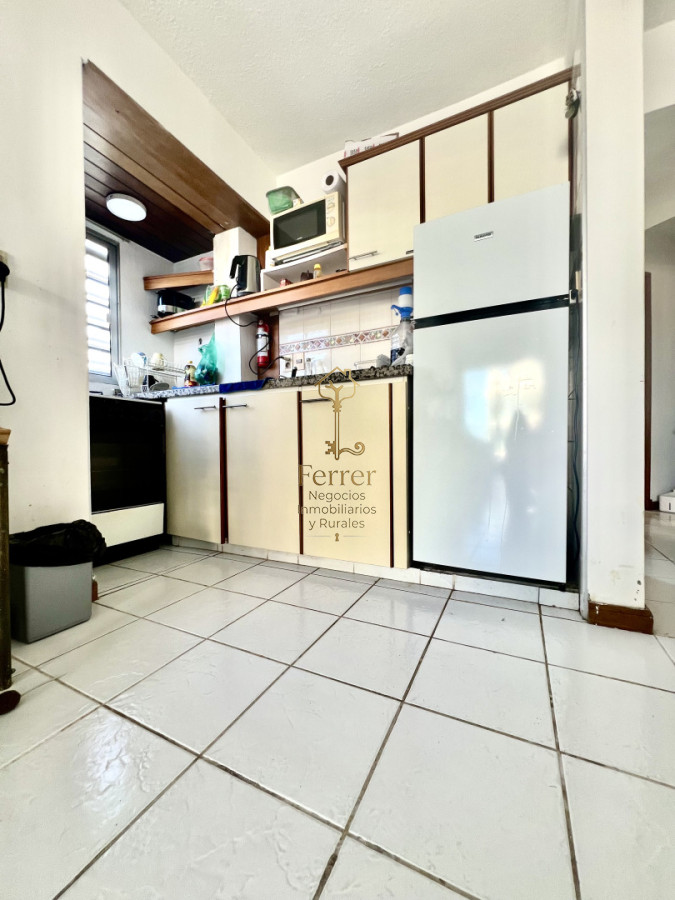 Apartamento ID.769 - Son 2 apartamentos con entrada independiente. 1 Monoambiente + 1 dormitorio 