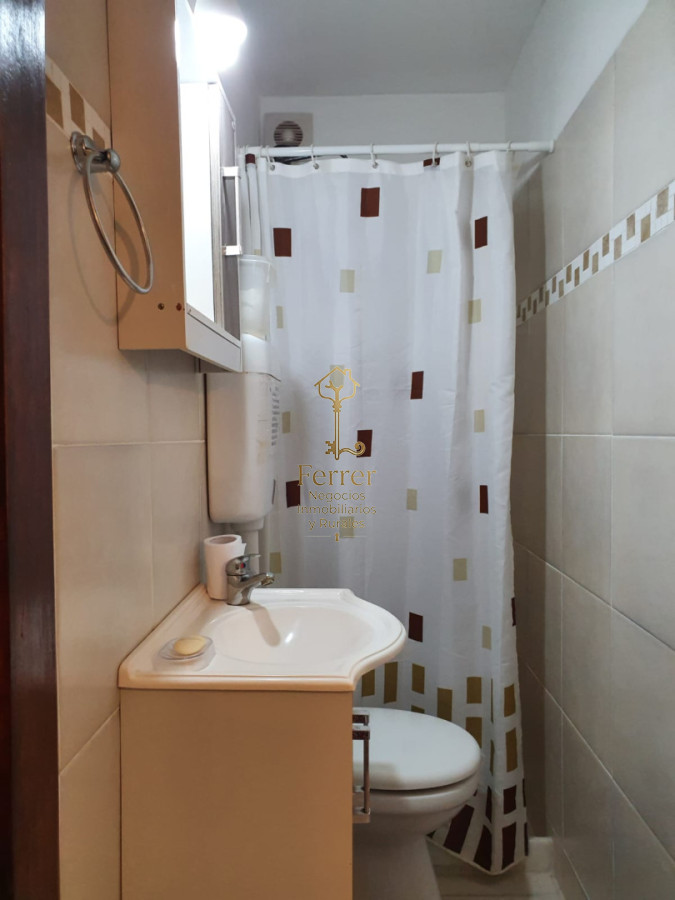 Apartamento ID.776 - Apartamento en venta, oportunidad en Península, Punta del Este. 