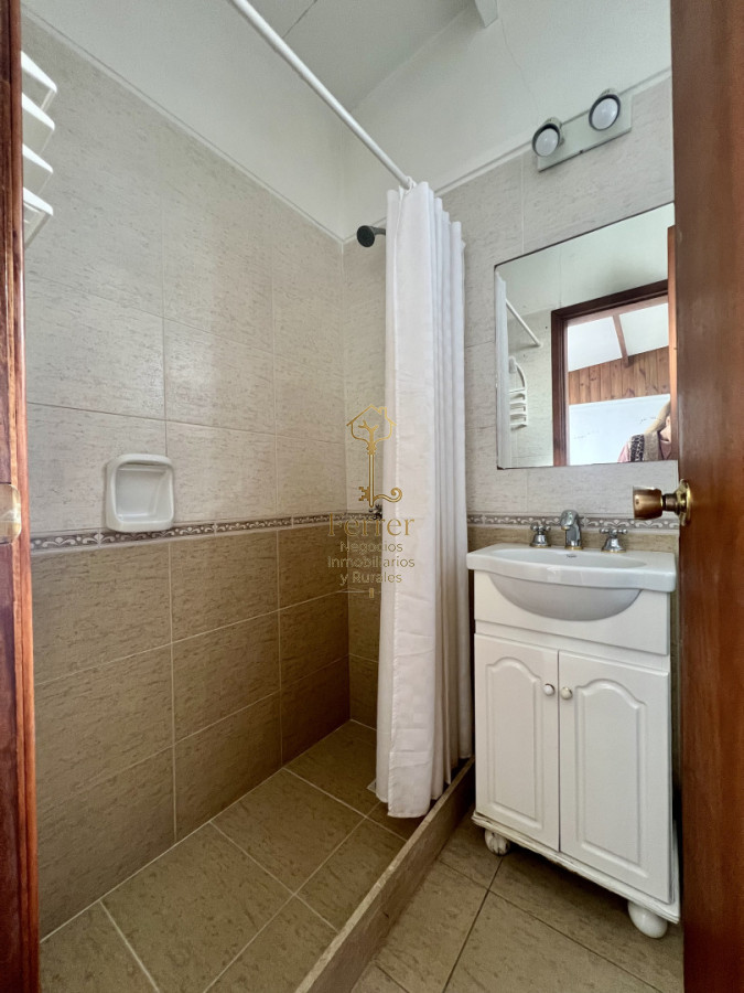 Apartamento ID.769 - Son 2 apartamentos con entrada independiente. 1 Monoambiente + 1 dormitorio 