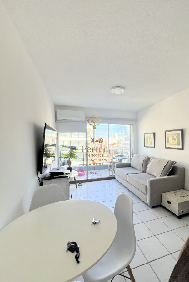 Apartamento ID.769 - Son 2 apartamentos con entrada independiente. 1 Monoambiente + 1 dormitorio 