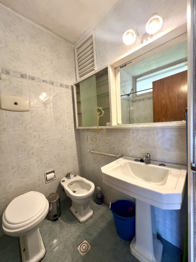 Apartamento ID.774 - Apartamento en venta de 1 dormitorio y medio. Playa mansa. Punta del Este.