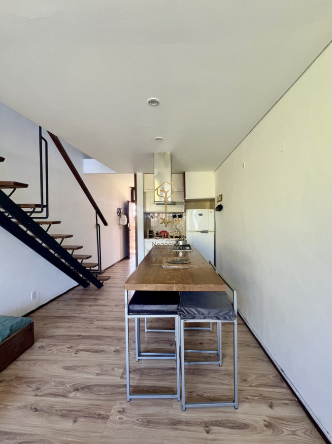 Apartamento ID.774 - Apartamento en venta de 1 dormitorio y medio. Playa mansa. Punta del Este.