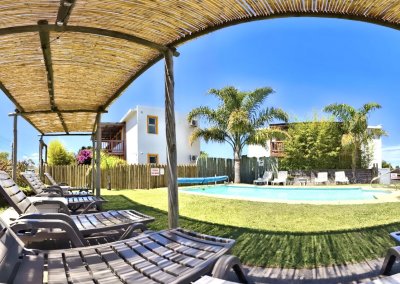 Atención inversores, se vende complejo de 8 apartamentos en Punta Negra. Funcionando todo el año, ocupación casi del 100% en verano. 
